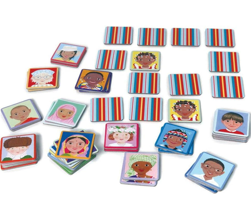 I Never Forget A Face Memory Game SCHOLASTIC PUBLISHING